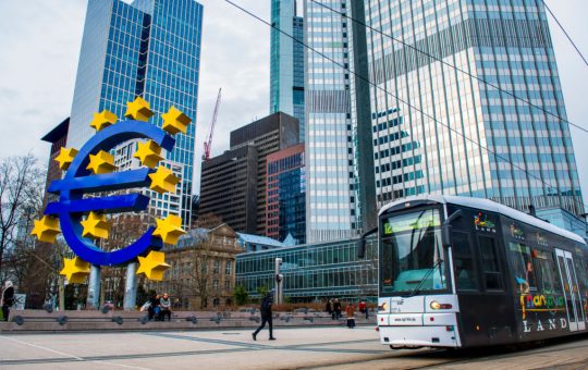 ECB to Decide Whether to Issue Digital Euro in 2023